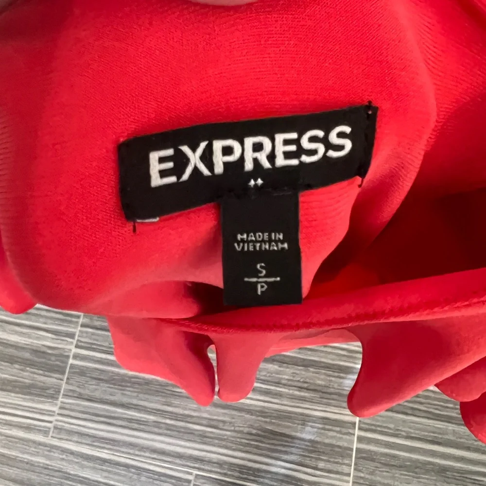 Pink Ruffle Dress - Picture 3 of 3